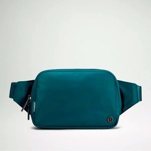 Everywhere Belt Bag | Green Jasper | Large 2L